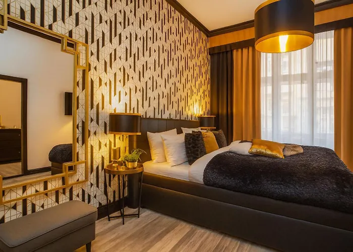 Golden Prague Rooms